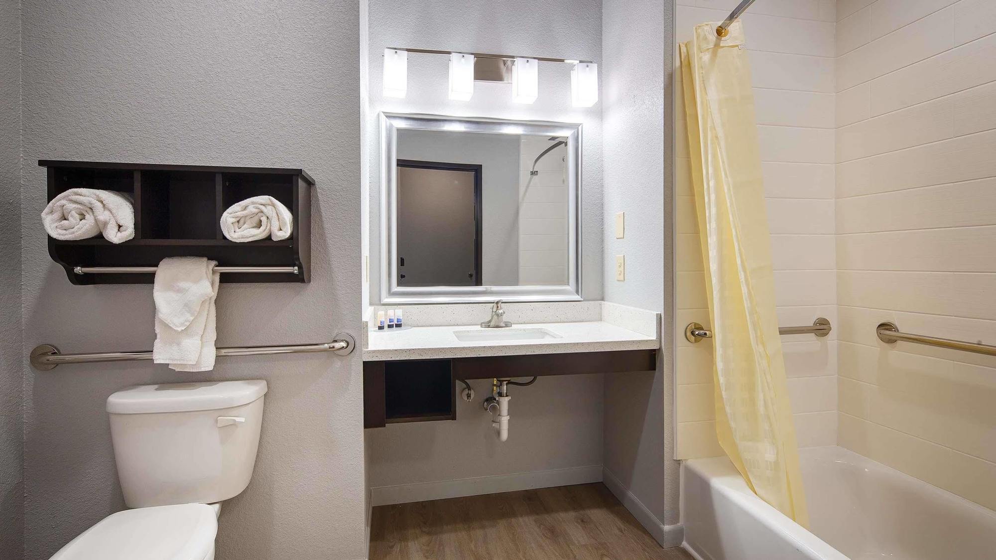 Best Western Plus Lonestar Inn & Suites Colorado City Esterno foto